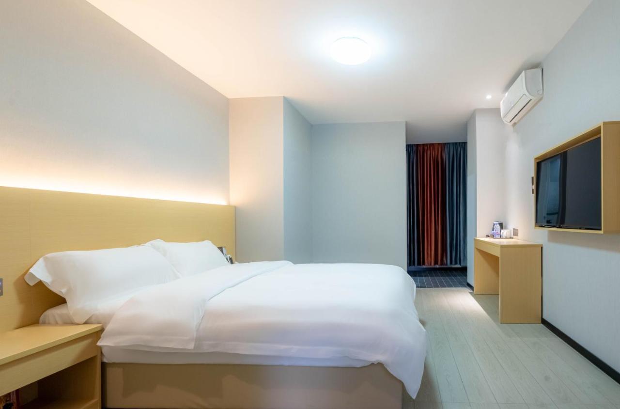 Li Hao Tai Hotel Γκουανγκζού Εξωτερικό φωτογραφία